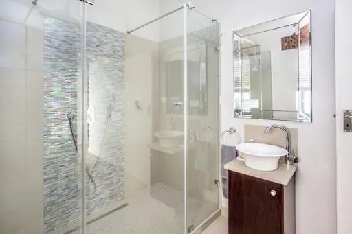 Sunset Beach Holiday Accommodation Cape Town 0*,