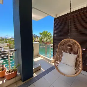 Mountain Marina Luxury Cape Town